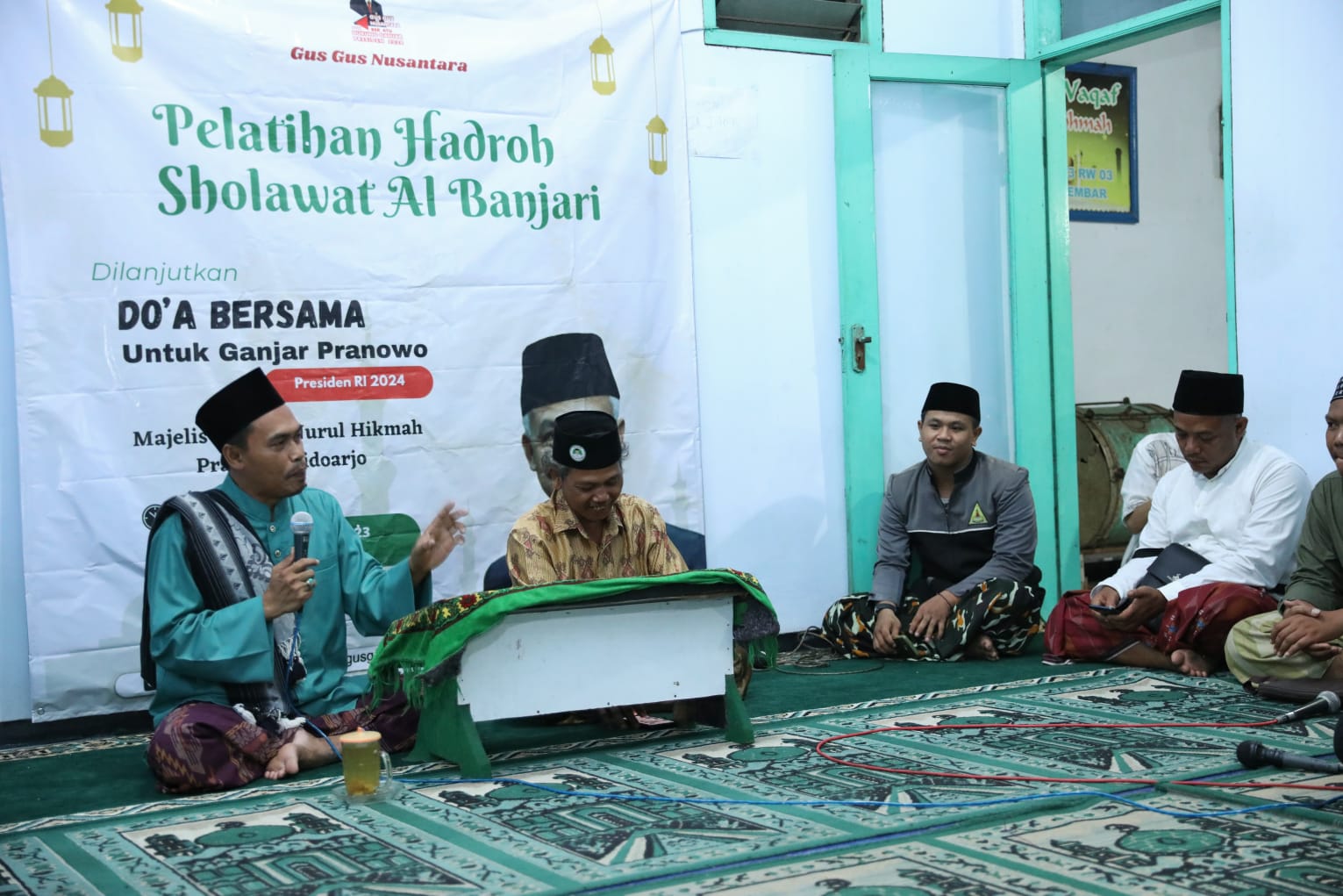 Pelatihan Hadrah Untuk Tingkatkan Kreativitas dan Kemampuan Warga