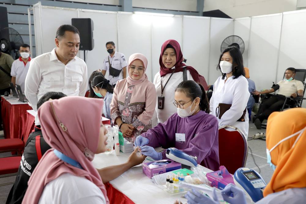 Pemkot Surabaya Kembali Gelar Baksos Pelayanan Kesehatan dan Bazar UMKM