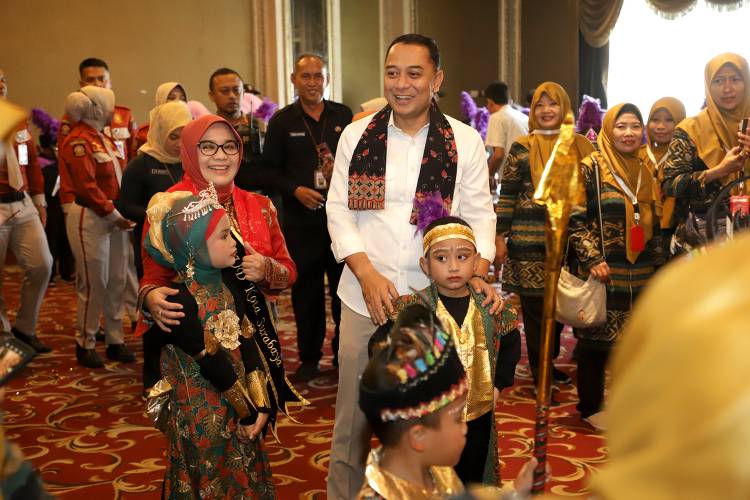 Pemkot Surabaya Gelar Parenting Akbar Transisi PAUD ke SD