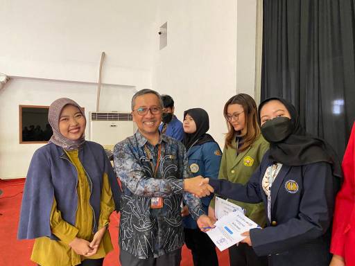 334 Mahasiswa Selesai Magang, Di Kantor Dispendukcapil Surabaya