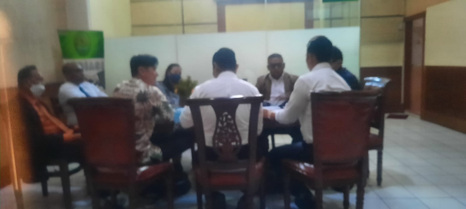 Sidang agenda pembuktian penggugat di Pengadilan Negeri (PN) Surabaya.