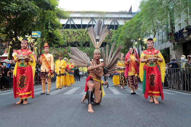 Wali Kota Eri Daftarkan Surabaya Cross Culture ke Kharisma Event Nusantara