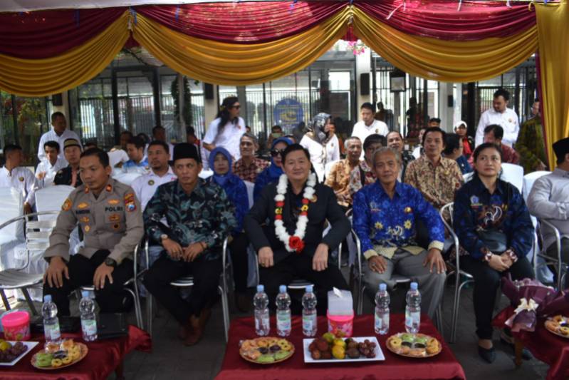 Ketua Umum PJI Hartanto Boechori Saat Menghadiri Pelantikan Pengurus DPC PJI Gresik 