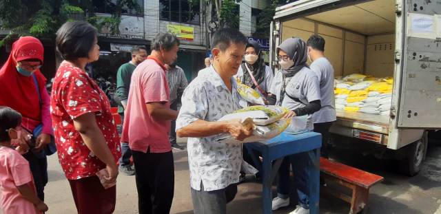 Ketersediaan Bahan Pokok di Surabaya Aman