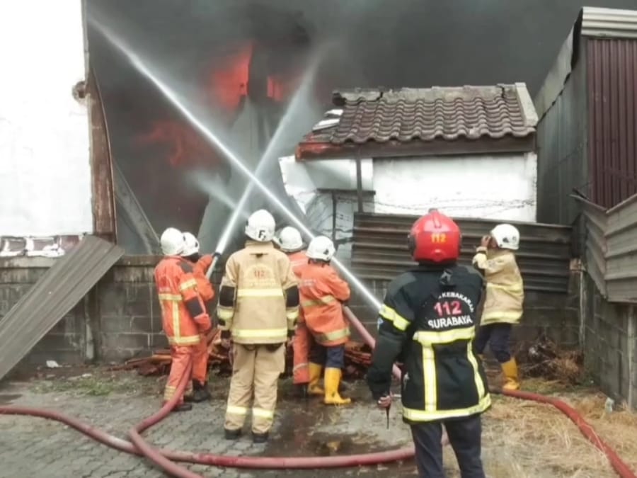 Pemkot Surabaya Imbau Warga Tidak Takut Lapor Jika Mengalami Kebakaran