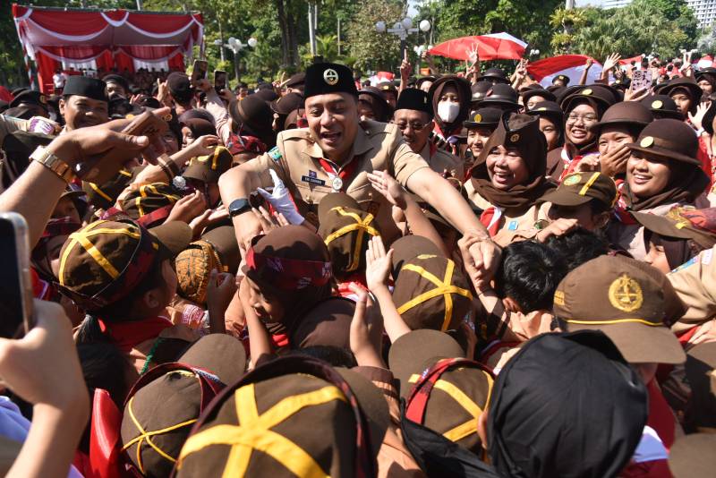 Peringati HUT Pramuka, Wali Kota Eri Ajak Anggota Amalkan Tri Satya dan Dasa Darma 