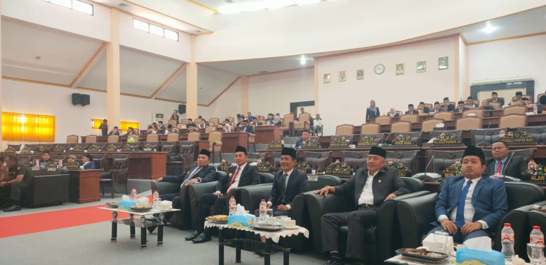 DPRD Sampang Beserta Jajaran Forkopimda Dengarkan Pidato Kenegaraan Jokowi