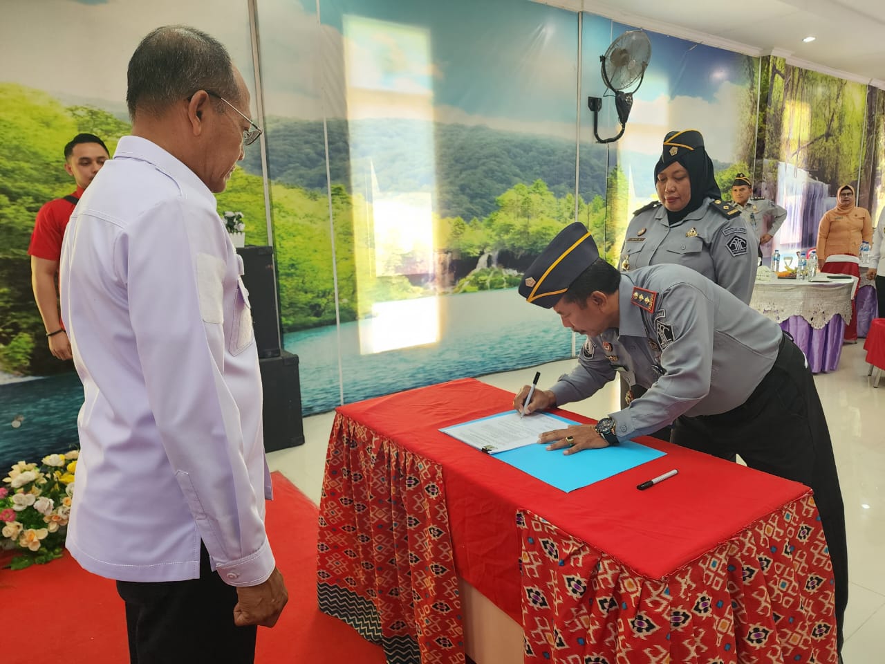 serah terima jabatan (Sertijab) kepemimpinan Bapas Pamekasan 