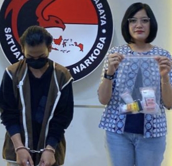 Pengedar Narkoba yang dibekuk Satresnarkoba Polrestabes Surabaya