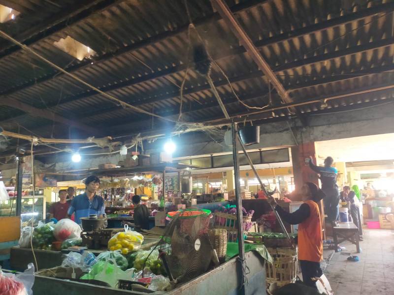 Pasar Keputran Surabaya Dirapikan