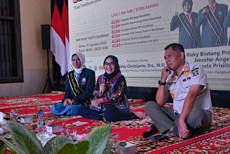 Roadshow Satpol PP ini dilakukan di semua sekolah dengan menyasar pelajar.