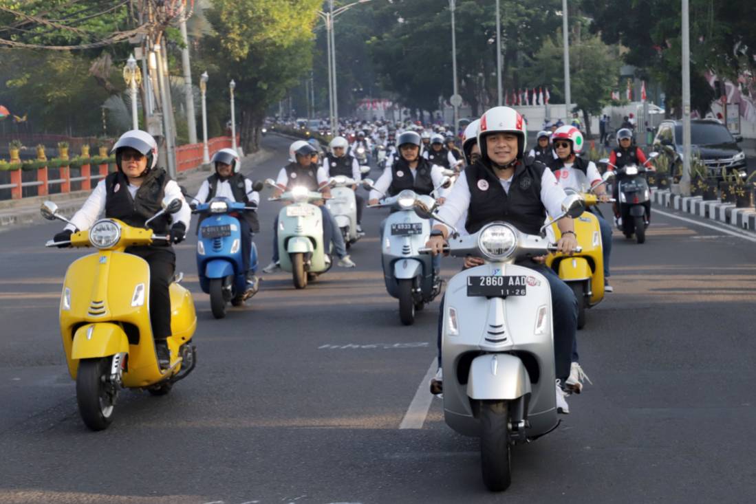 Wali Kota Surabaya Eri Cahyadi turut berpartisipasi dalam sunmori kali ini. Direktur Utama Bank Jatim