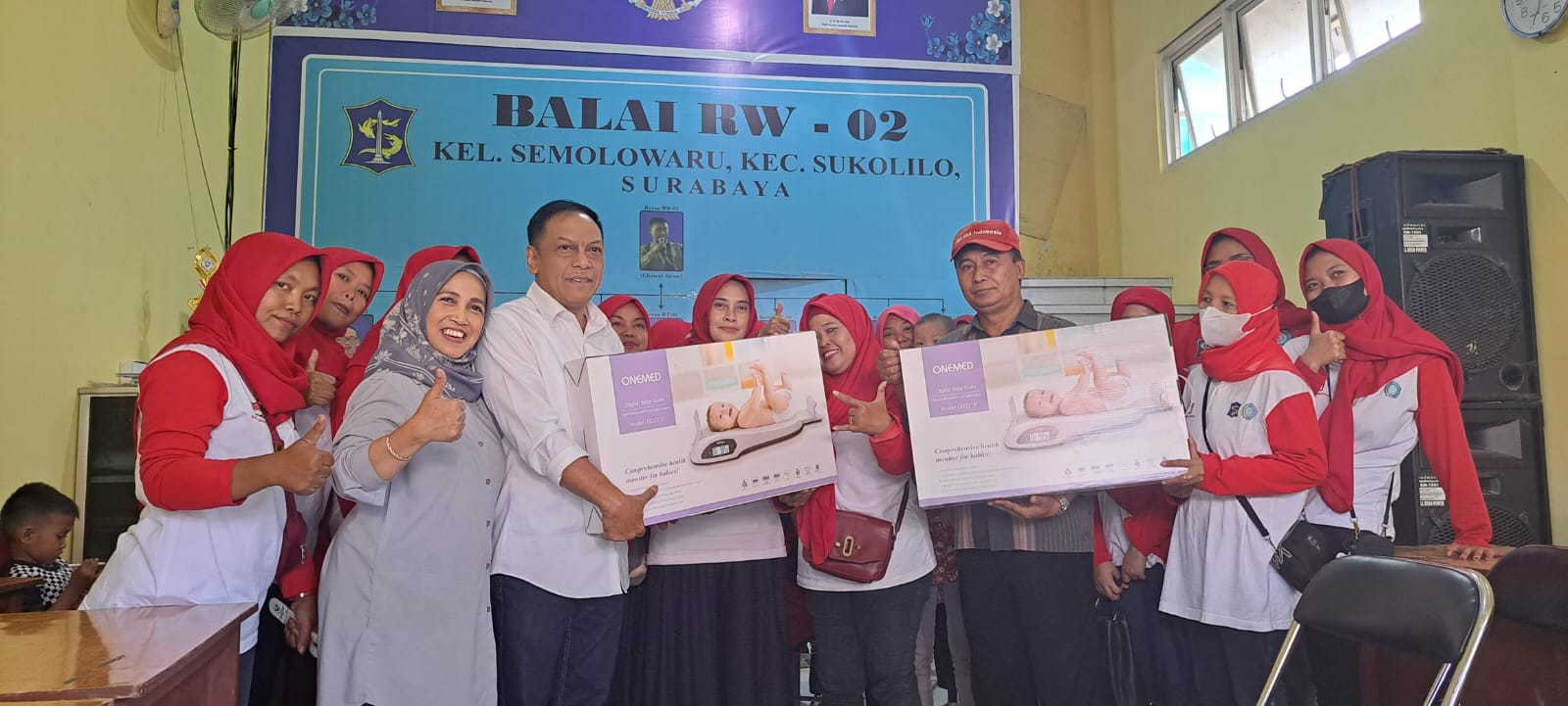 Wakil ketua komisi B DPRD Surabaya Anas Karno Saat di Balai RW 02 Kecamatan Sukolilo 