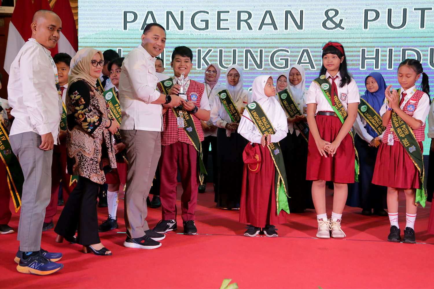 Pangeran dan Putri Lingkungan 