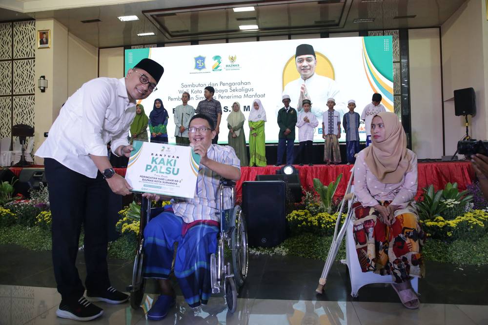 Wali Kota Eri Cahyadi Dukung Baznas Surabaya 