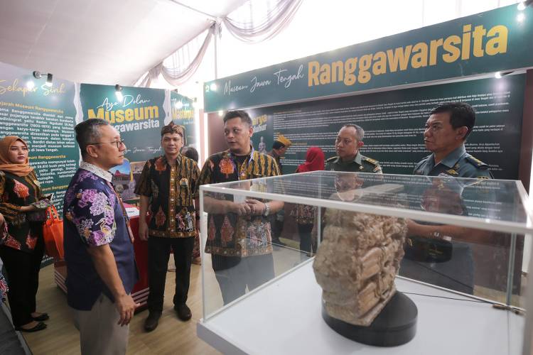 Pemkot Surabaya Gelar Pameran Cross Musea,