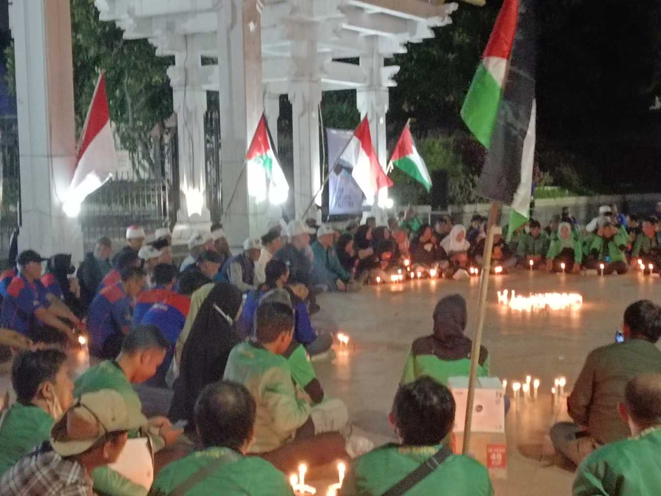 Aliansi Advocate dan Buruh Gelar Donasi dan Doa untuk Warga Palestina