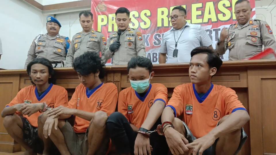Pelaku pembobolan di Polsek Simokerto Surabaya