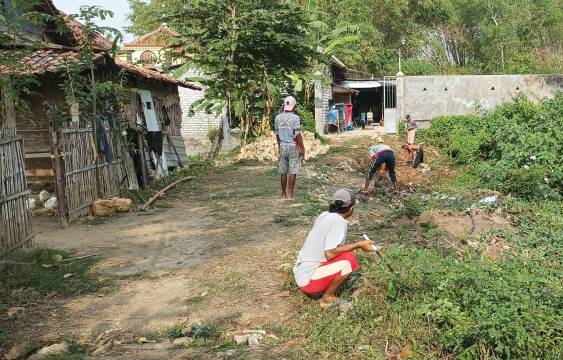 Peduli Lingkungan Bersih dan Sehat, Pemdes Bringin Nongga