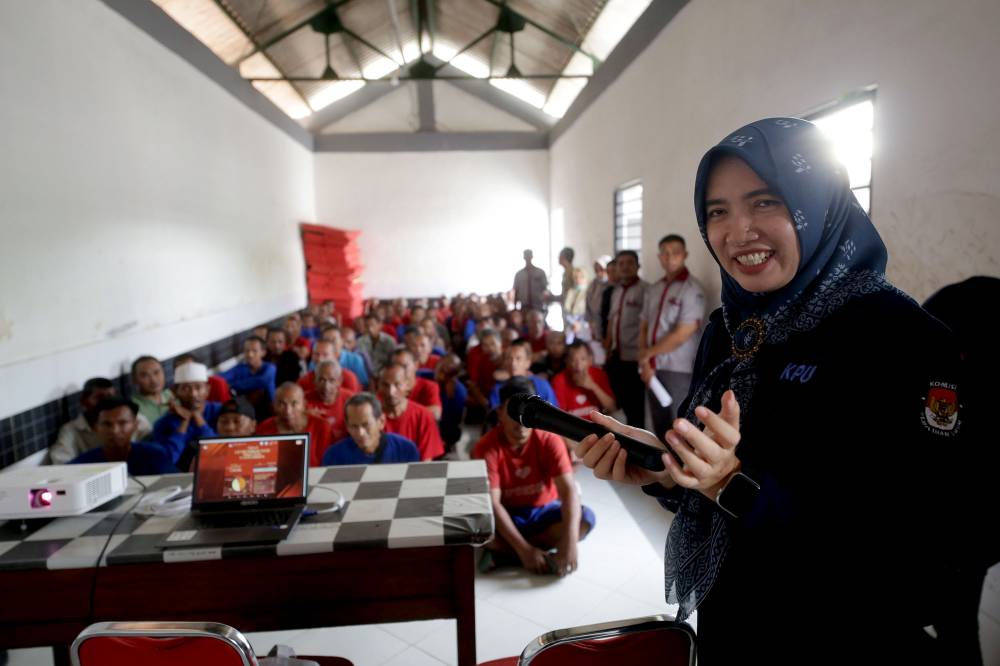 Sosialisasi KPU Surabaya Di Liponsos