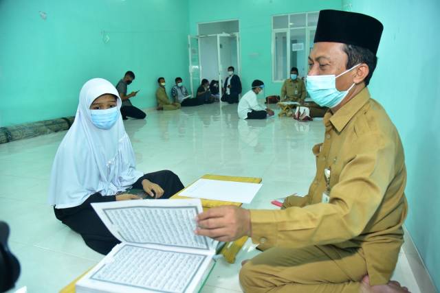 Penghafal Kitab Suci Jadi 1.419 Pelajar