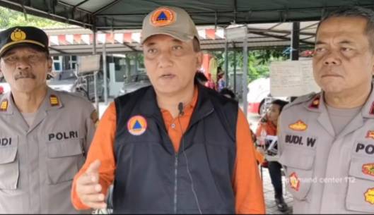Kepala BPBD Kota Surabaya, Agus Hebi Djuniantoro