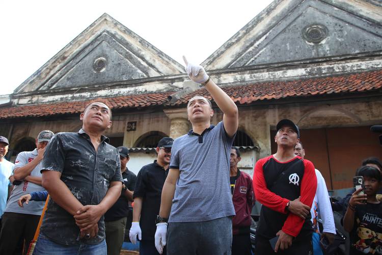 Wali Kota Eri meminta agar tempat-tempat tersebut diperbaiki dan direvitalisasi.