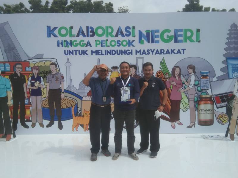 Pemkot Surabaya Raih Penghargaan CPOB dari BPOM RI