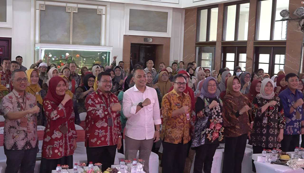 Wali Kota Eri Minta Surveyor Gali Informasi Mendalam untuk Atasi Kemiskinan