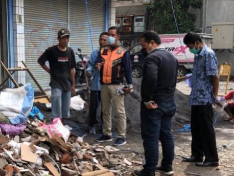 Pemkot Surabaya OTT Ratusan Pelanggar Buang Sampah Sembarangan