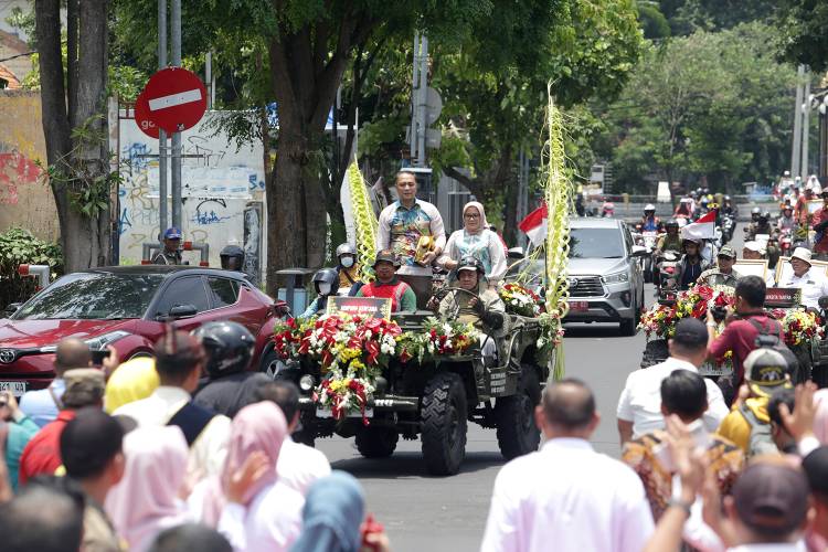 Wali Kota Eri Arak Penghargaan Adipura Kencana 2023