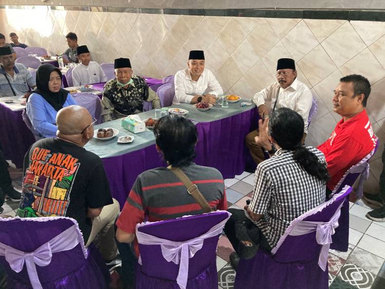Wali Kota Surabaya Eri Cahyadi menggelar pertemuan dengan tokoh masyarakat