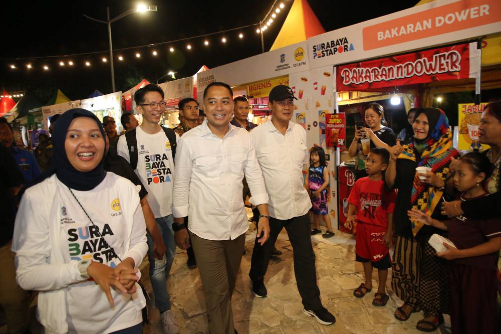 Wali Kota Eri Resmikan Gelaran ‘Surabaya Pesta Pora