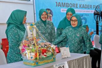 Pemkot Surabaya Minta Kader Aktif Sosialisasi 10 Program 