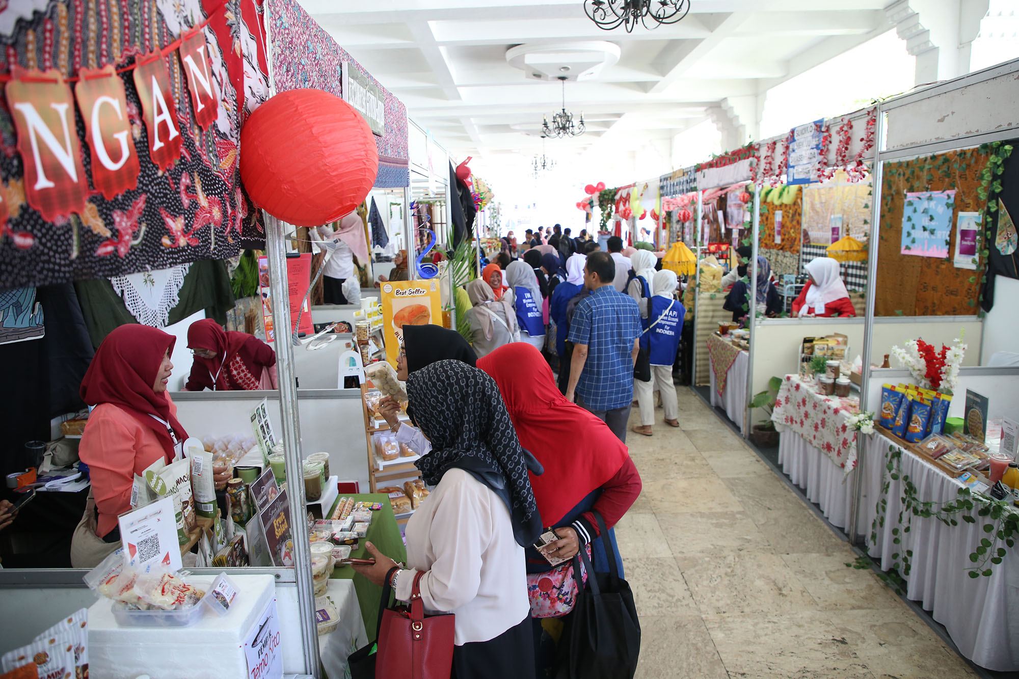 UMKM Lokal Menuju Sertifikasi Halal Global 