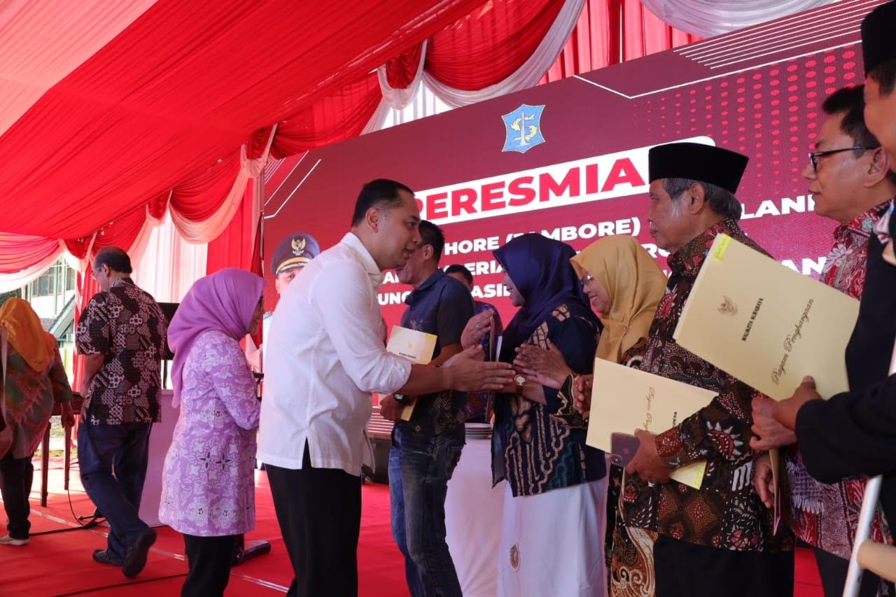 Wali Kota Eri: Entaskan Kemiskinan Dengan Gotong Royong 