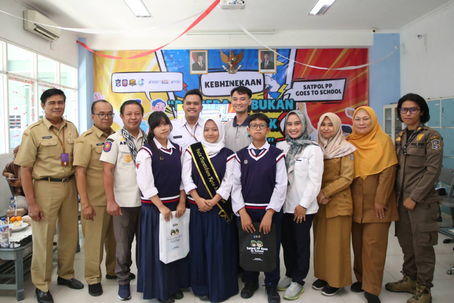 Satpol PP Goes To School Sosialisasi Bahaya Kenakalan Remaja