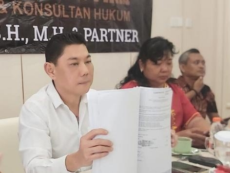 Ir. Eduard Rudy. SH MH Selalu Penasehat Hukum King Finder Wong 