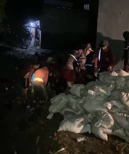 Pemkot Surabaya Gerak Cepat Tangani Plengsengan Bozem Jebol 