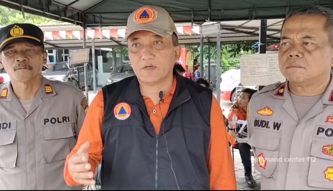 Kepala BPBD Kota Surabaya, Agus Hebi Djuniantoro