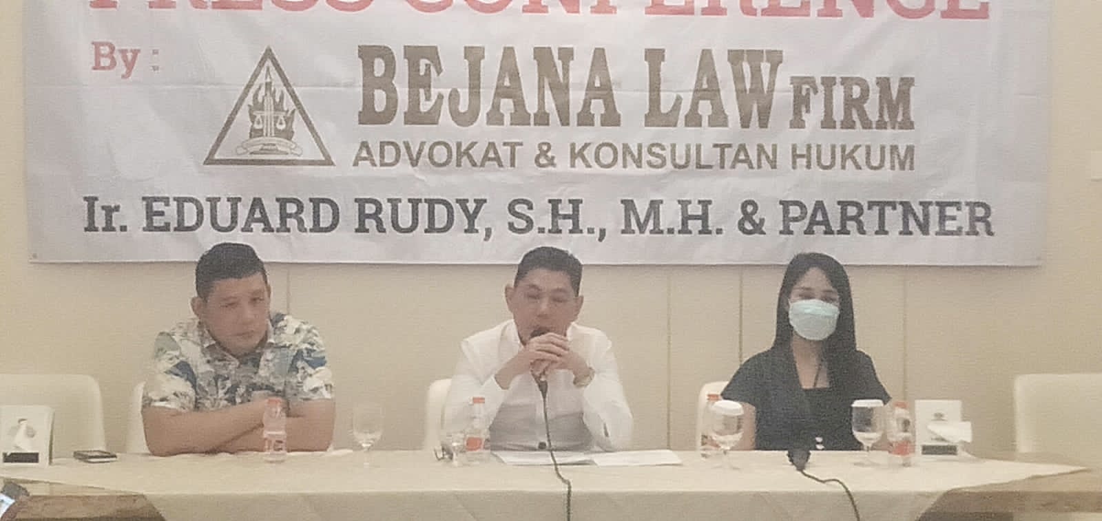 Korban Pelecehan Seksual di Dampingi Kuasa Hukumnya 