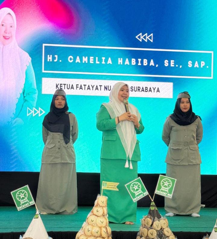 Ketua PC Fatayat NU Surabaya Camelia Habiba Saat Pelantikan Fatayat NU 