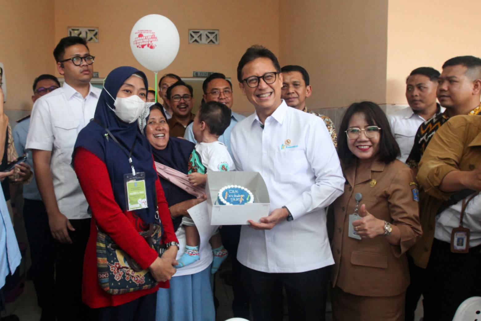 Menkes Budi Tinjau Pelaksanaannya di Surabaya