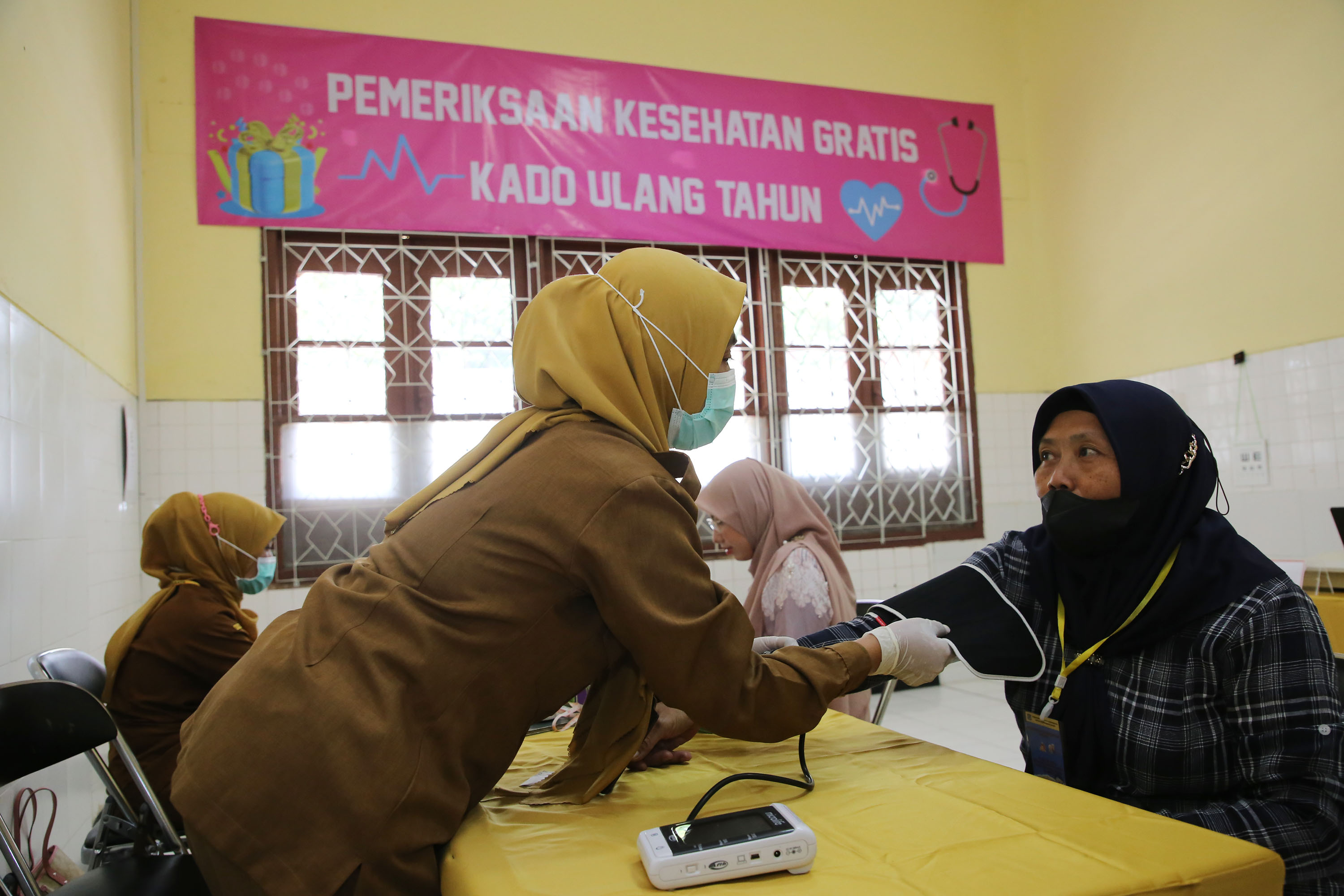 Warga Manfaatkan Program PKG di Hari Ulang Tahun