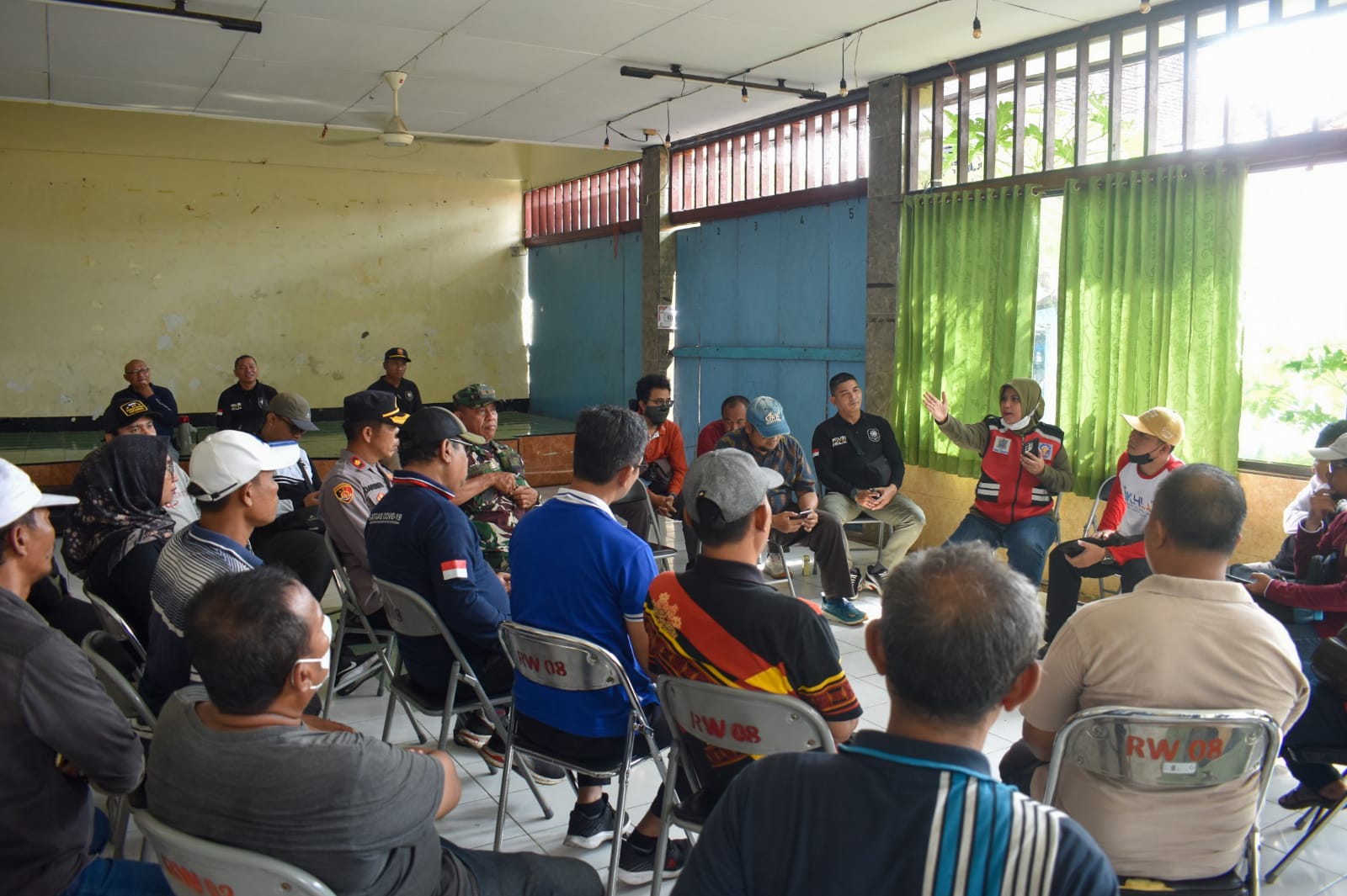 Pemkot Surabaya Sosialisasi dengan Warga Kalianak 