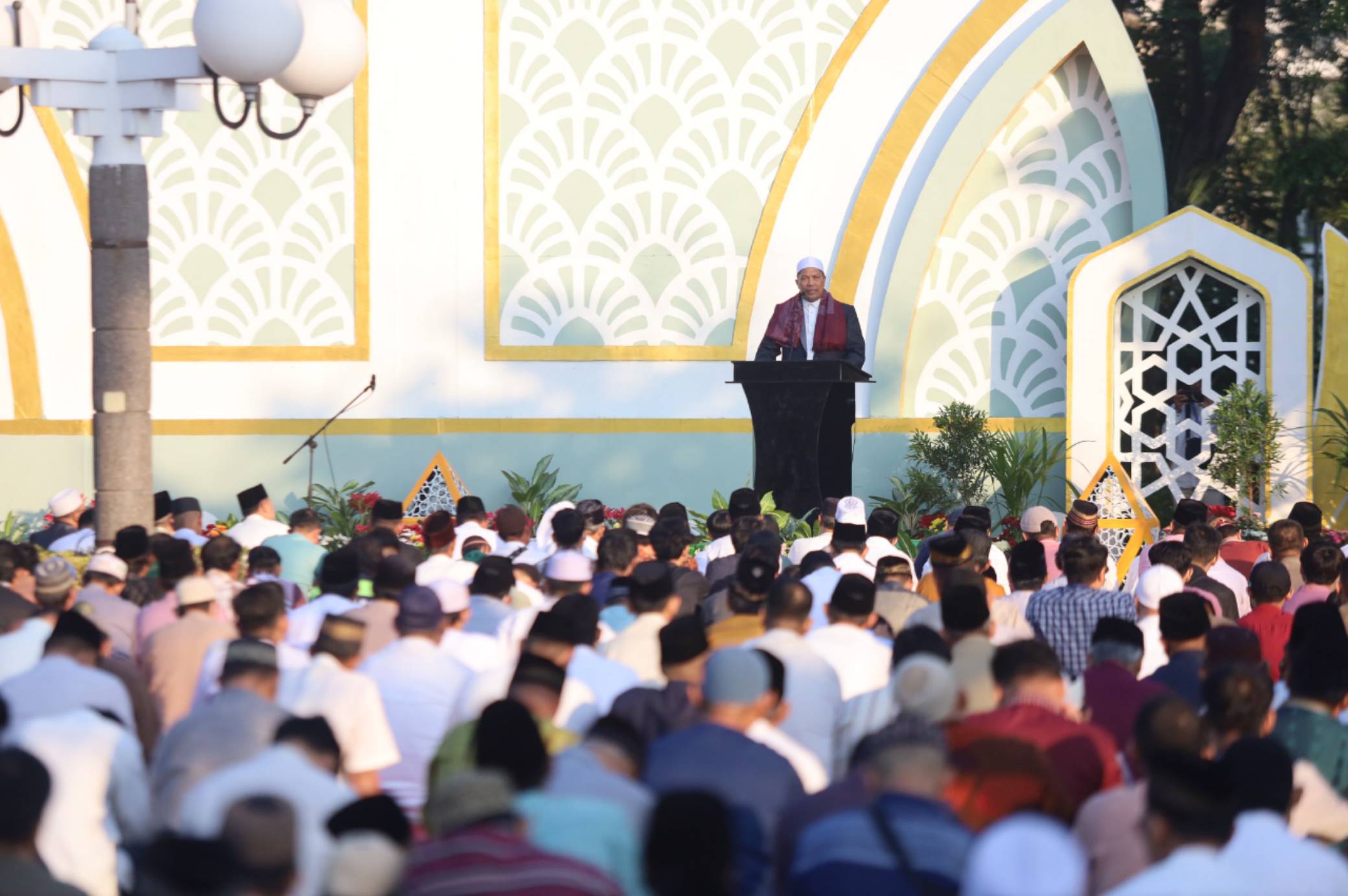 Pemkot Surabaya Siap Gelar Salat Idulfitri 2025 di Taman Surya
