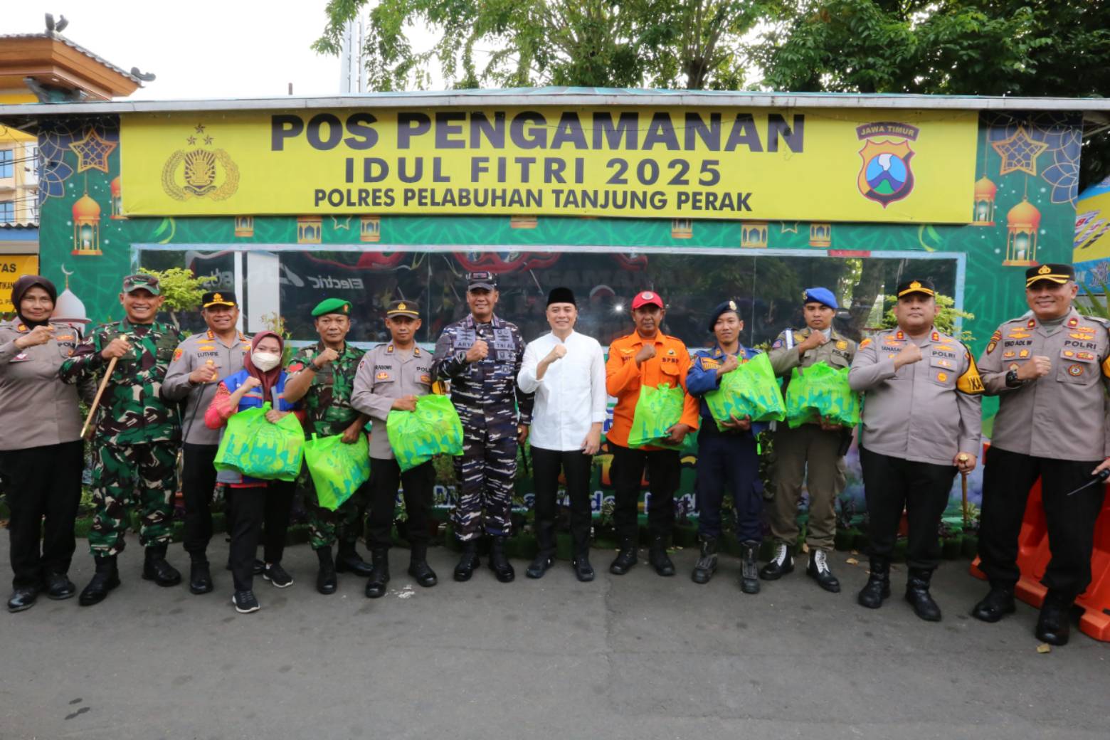 Wali Kota Eri Cahyadi Apresiasi Kesiapan Pos PAM Surabaya Jelang Lebaran 2025 