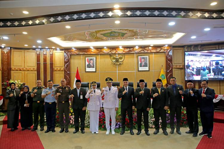 Wali Kota Eri Cahyadi Ajak Bupati Sidoarjo Koneksikan Jalan hingga Ekonomi