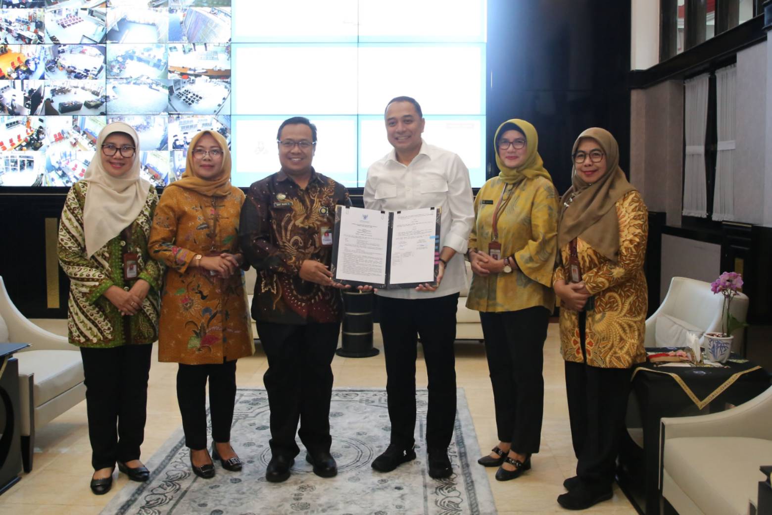 Pemkot Surabaya Terima Hibah Tanah dari BBVF Pusvetma untuk Akses Jalan Warga