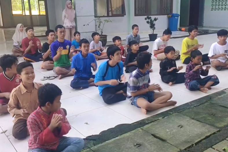 Perlindungan Anak Berbasis Komunitas